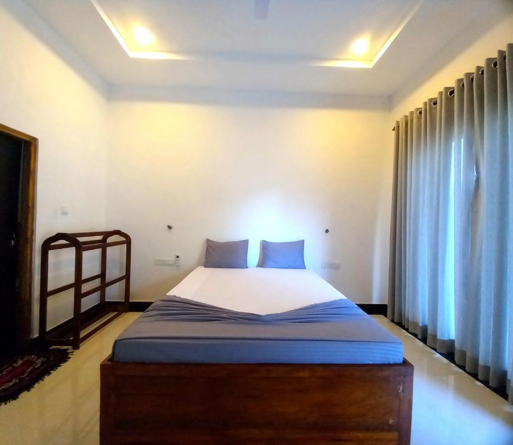 Hotel Krish Калкуда Екстериор снимка